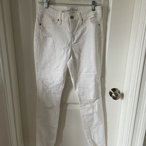 Universal Thread white ripped skinny jeans